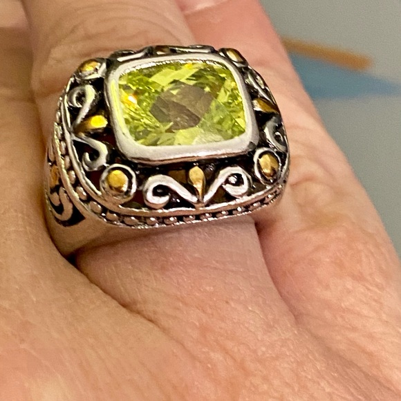 Great ring! - Picture 6 of 9